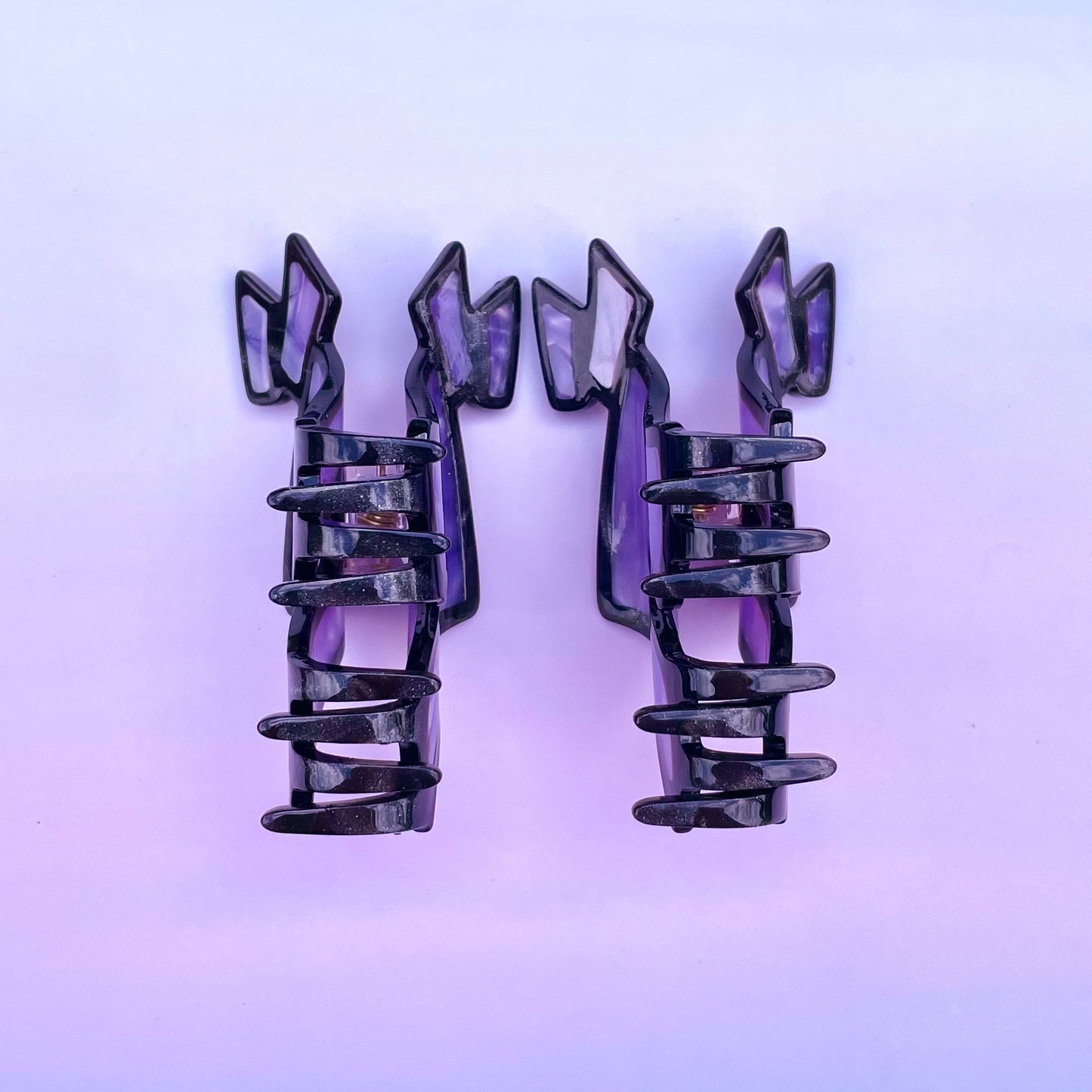 PRE-ORDER ★ Menacing Mini Hair Claw Set