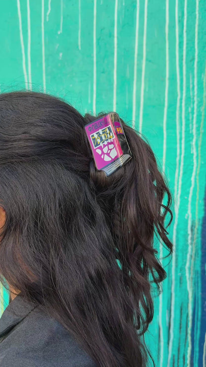 PRE-ORDER ★ Book Hair Claw